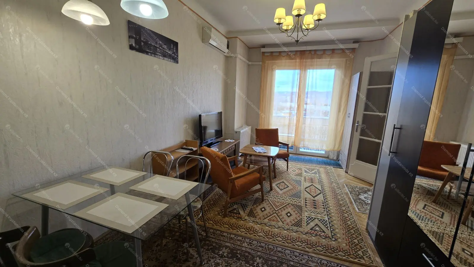 Kiadó albérlet 200000 Ft/hó áron: Budapest, IX. kerület  Liliom utca. Mérete: 42 nm, 1 szobás | Alberlet.hu - 6678075