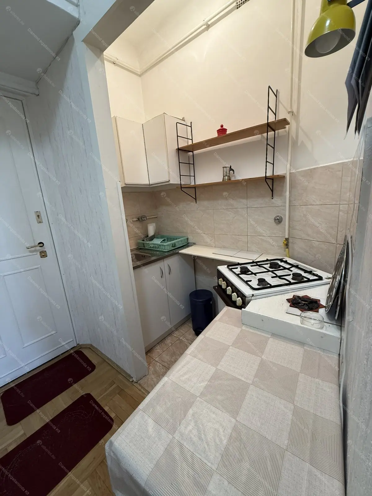 Kiadó albérlet 200000 Ft/hó áron: Budapest, IX. kerület  Liliom utca. Mérete: 42 nm, 1 szobás | Alberlet.hu - 6678090