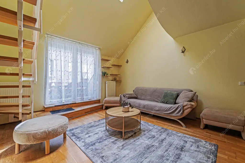 Kiadó albérlet 400000 Ft/hó áron: Budapest, IX. kerület  Liliom utca. Mérete: 63 nm, 2 szobás | Alberlet.hu - 6524679