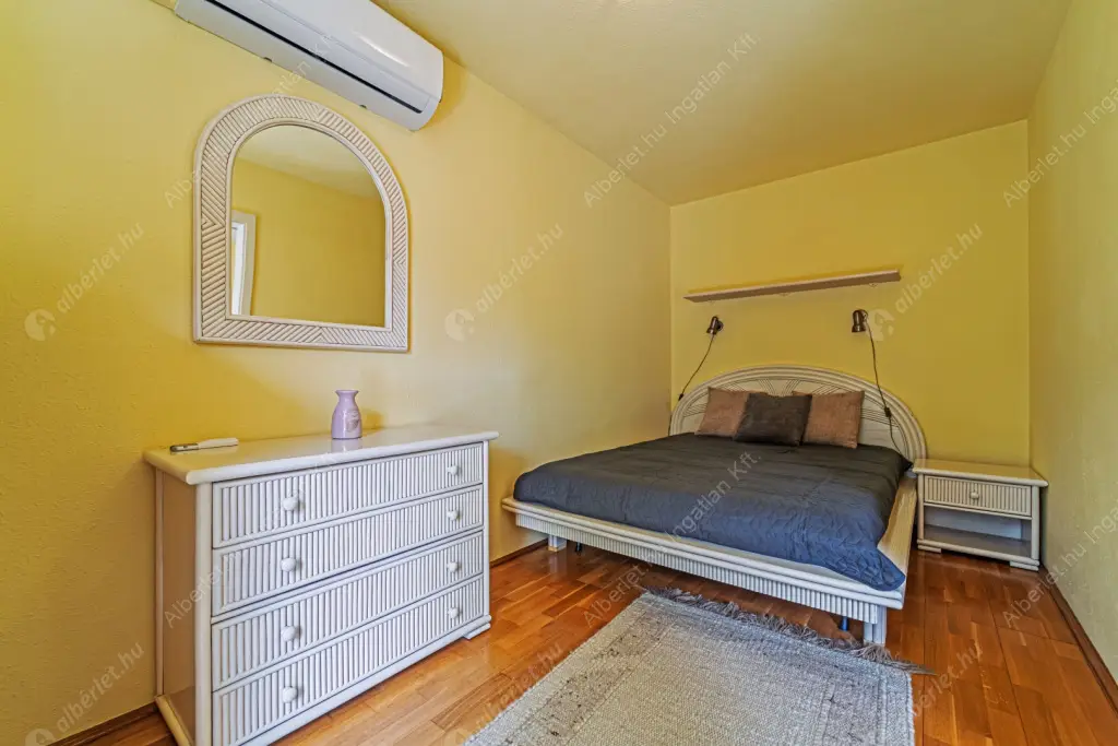 Kiadó albérlet 400000 Ft/hó áron: Budapest, IX. kerület  Liliom utca. Mérete: 63 nm, 2 szobás | Alberlet.hu - 6524690