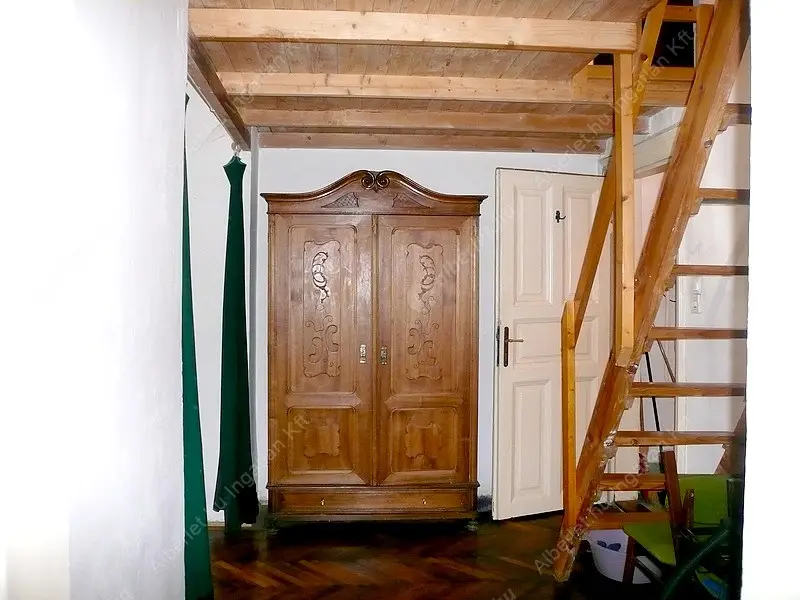 Kiadó albérlet 220000 Ft/hó áron: Budapest, IX. kerület  Liliom utca. Mérete: 67 nm, 2 szobás | Alberlet.hu - 6625396