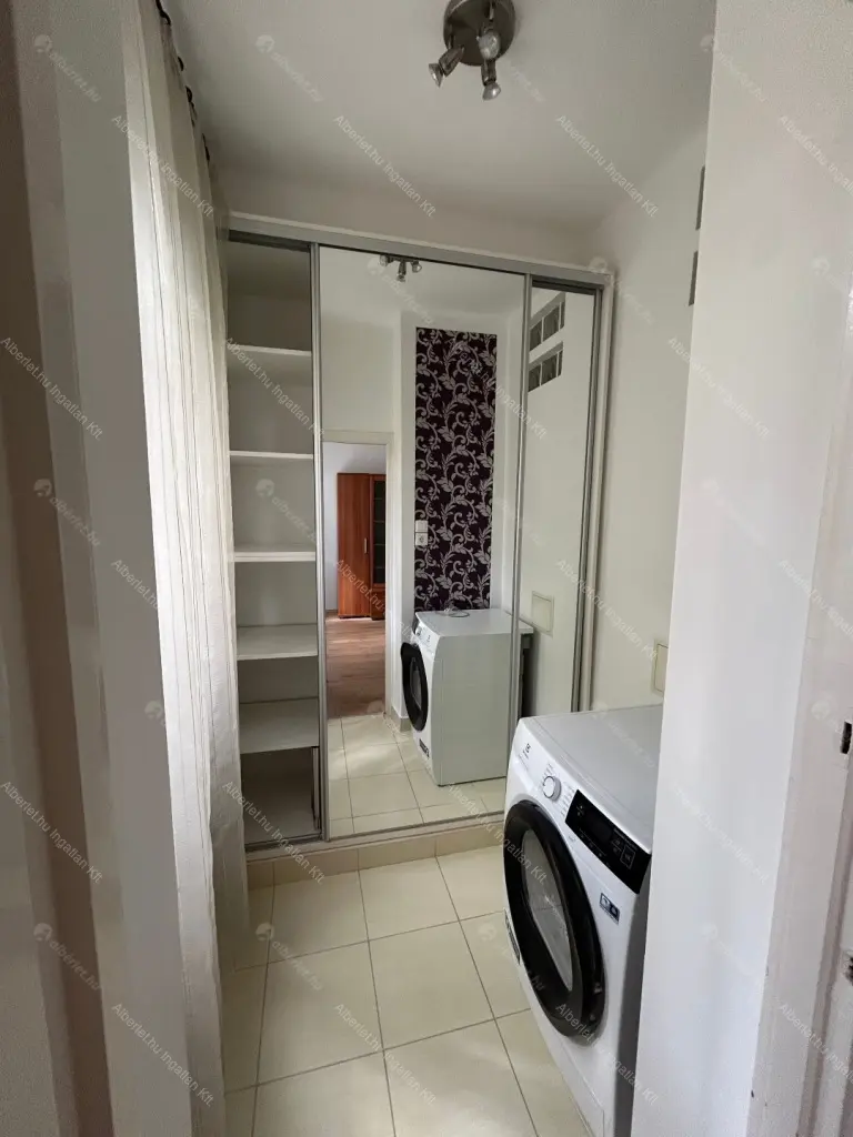 Kiadó albérlet 400000 Ft/hó áron: Budapest, IX. kerület  Lobogó utca. Mérete: 81 nm, 3 szobás | Alberlet.hu - 6706948