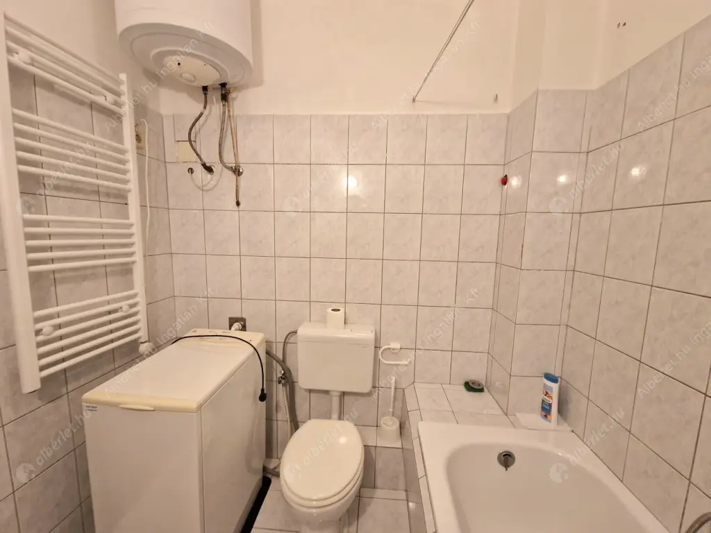 Kiadó albérlet 210000 Ft/hó áron: Budapest, IX. kerület  Lónyay utca. Mérete: 34 nm, 1 szobás | Alberlet.hu - 6552820