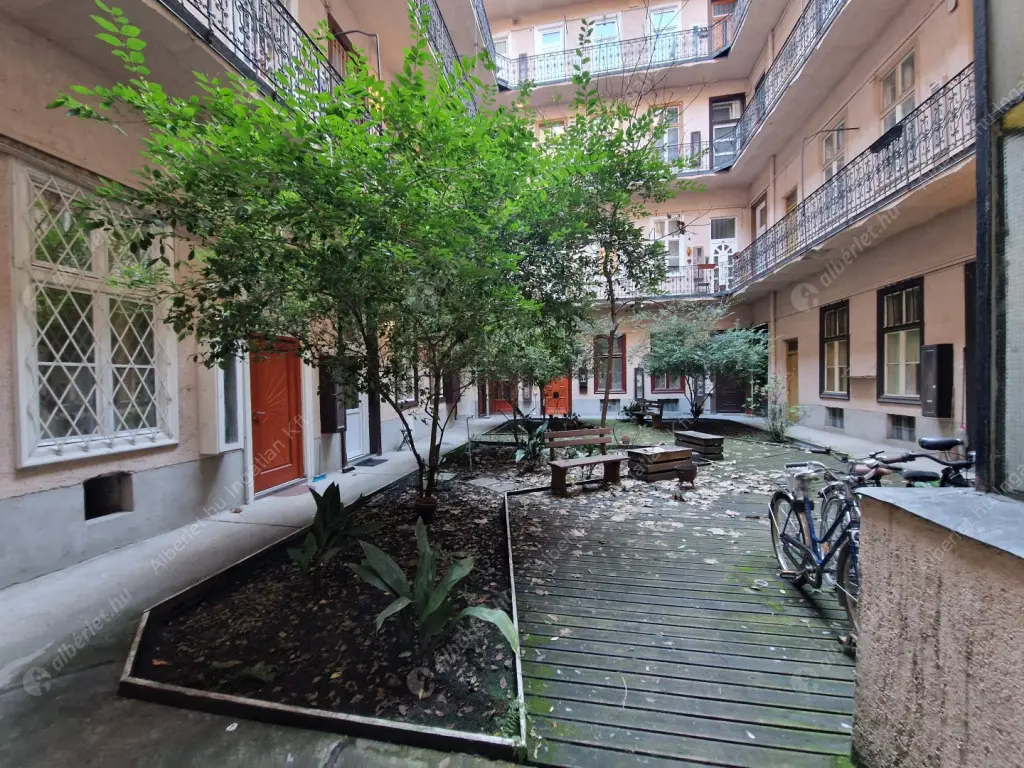 Kiadó albérlet 210000 Ft/hó áron: Budapest, IX. kerület  Lónyay utca. Mérete: 34 nm, 1 szobás | Alberlet.hu - 6552822