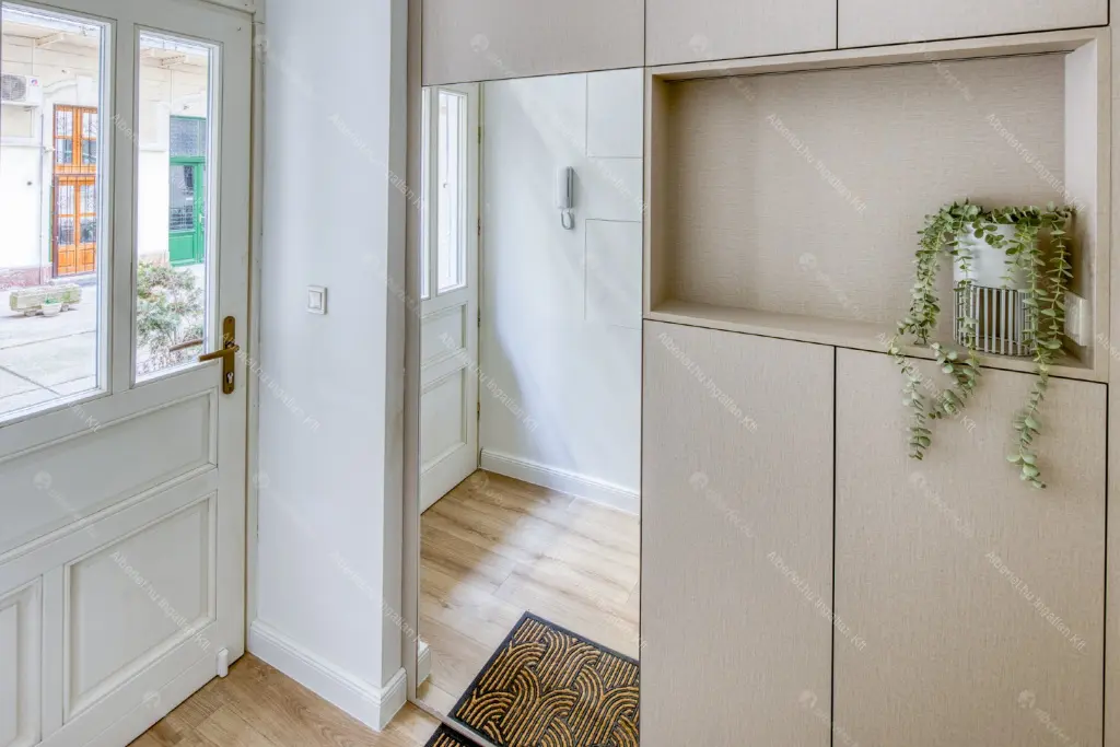 Kiadó albérlet 375000 Ft/hó áron: Budapest, IX. kerület  Lónyay utca. Mérete: 45 nm, 2 szobás | Alberlet.hu - 6684932