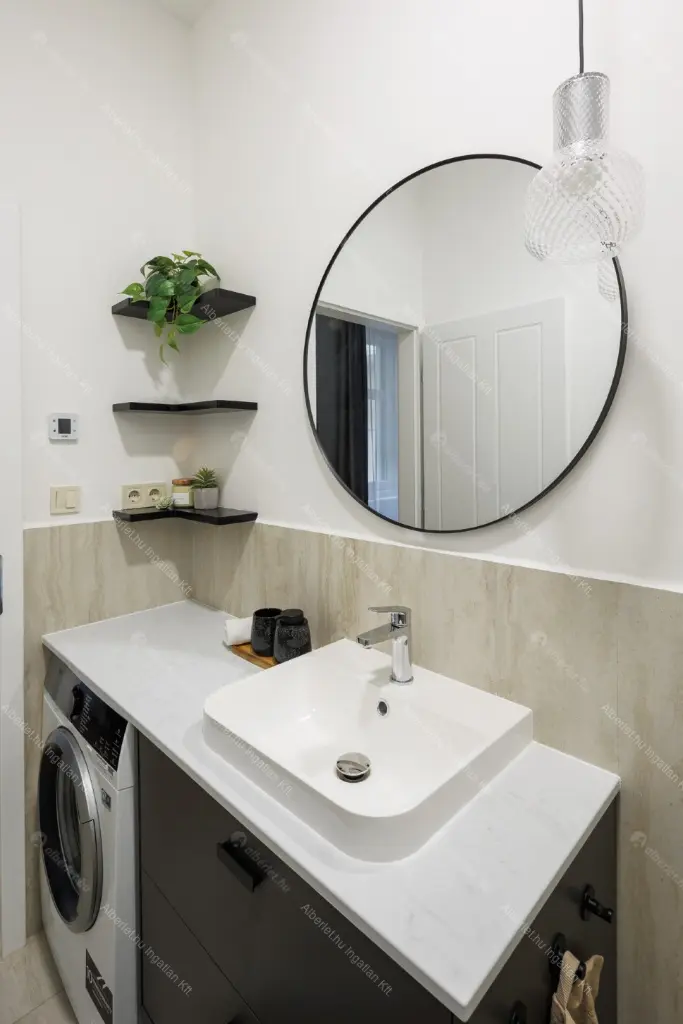 Kiadó albérlet 375000 Ft/hó áron: Budapest, IX. kerület  Lónyay utca. Mérete: 45 nm, 2 szobás | Alberlet.hu - 6684939