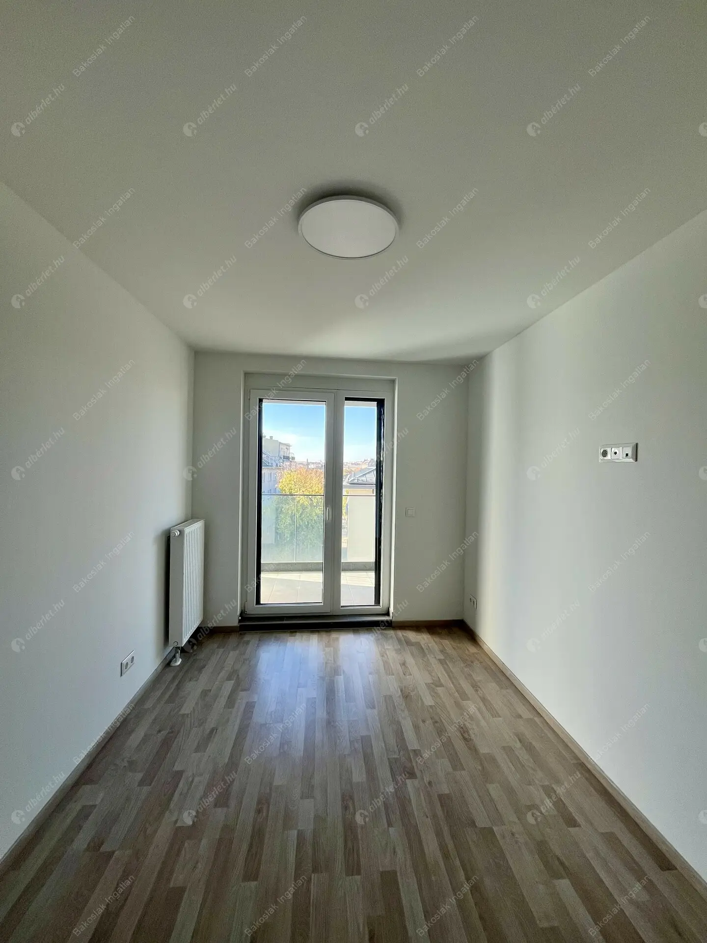 Kiadó albérlet 330000 Ft/hó áron: Budapest, IX. kerület  Lónyay utca. Mérete: 46 nm, 2 szobás | Alberlet.hu - 6353637