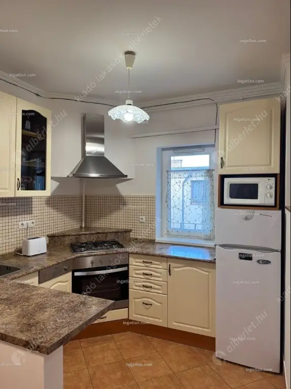 Kiadó albérlet 380000 Ft/hó áron: Budapest, IX. kerület  Lónyay utca. Mérete: 74 nm, 2 szobás | Alberlet.hu - 6626780