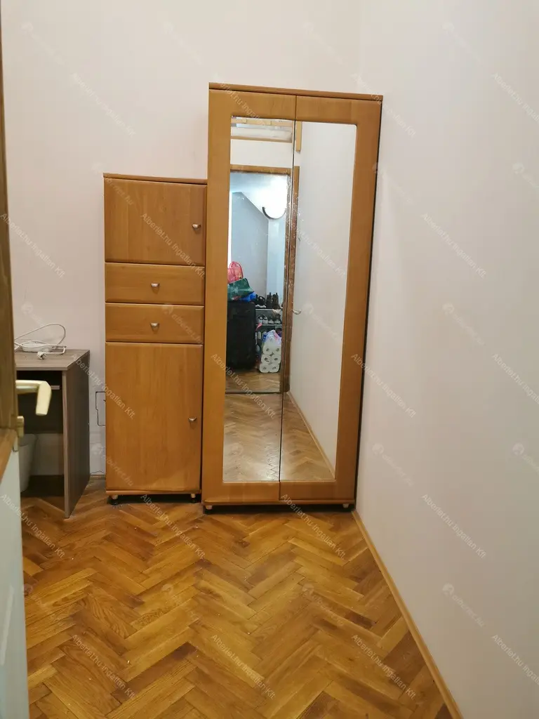 Kiadó albérlet 312000 Ft/hó áron: Budapest, IX. kerület  Lónyay utca. Mérete: 78 nm, 4 szobás | Alberlet.hu - 6674524