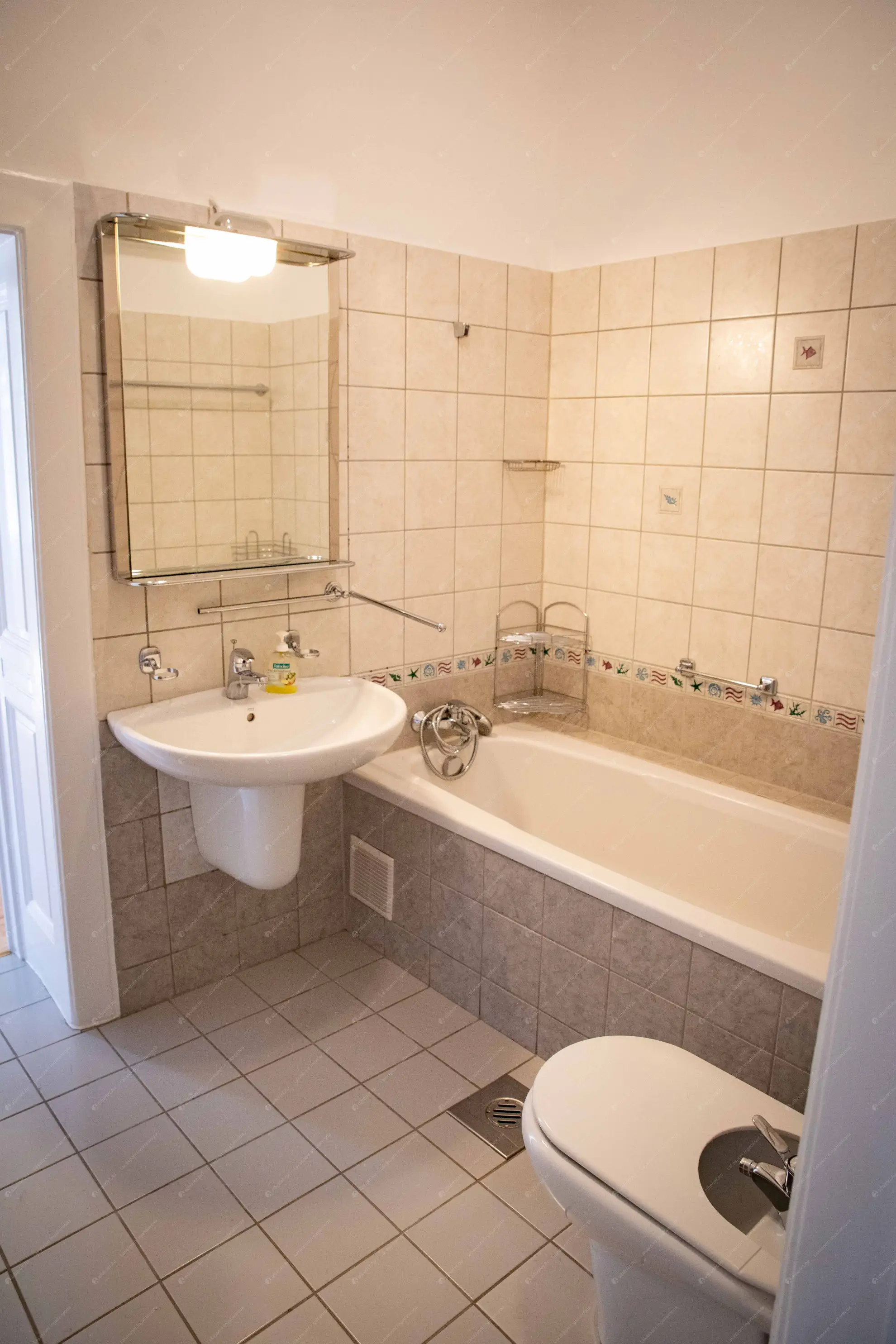 Kiadó albérlet 390000 Ft/hó áron: Budapest, IX. kerület  Lónyay utca. Mérete: 80 nm, 3 szobás | Alberlet.hu - 6545068