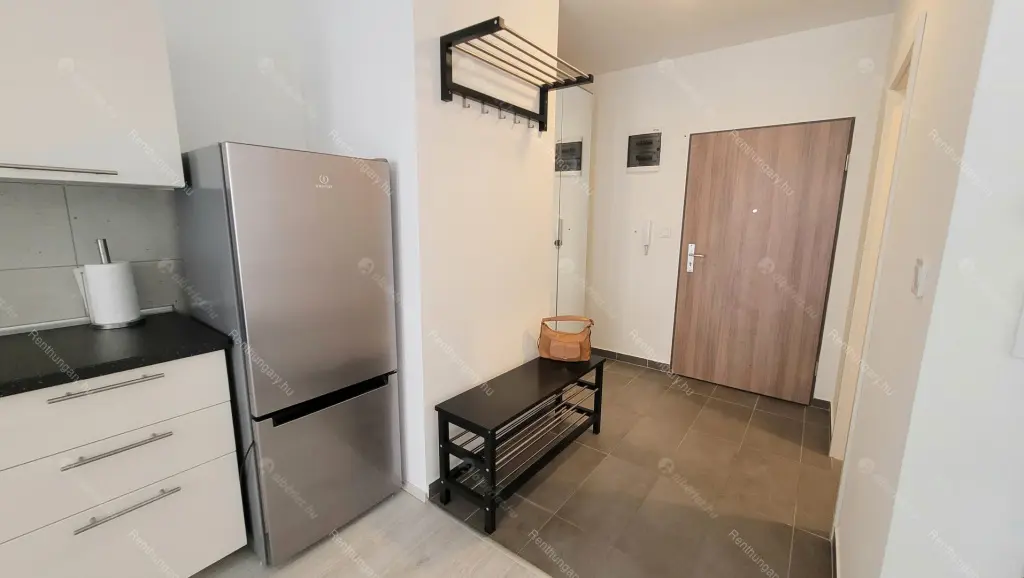 Kiadó albérlet 270000 Ft/hó áron: Budapest, IX. kerület  Márton  utca . Mérete: 38 nm, 1 szobás | Alberlet.hu - 6707365