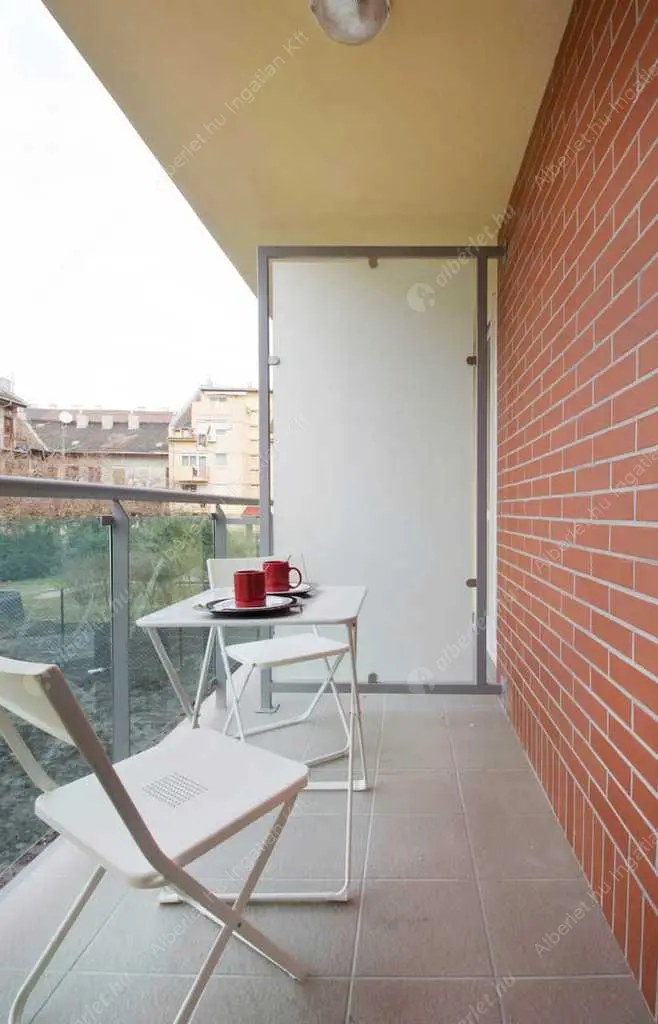 Kiadó albérlet 220000 Ft/hó áron: Budapest, IX. kerület  Márton utca. Mérete: 37 nm, 1 szobás | Alberlet.hu - 5445646