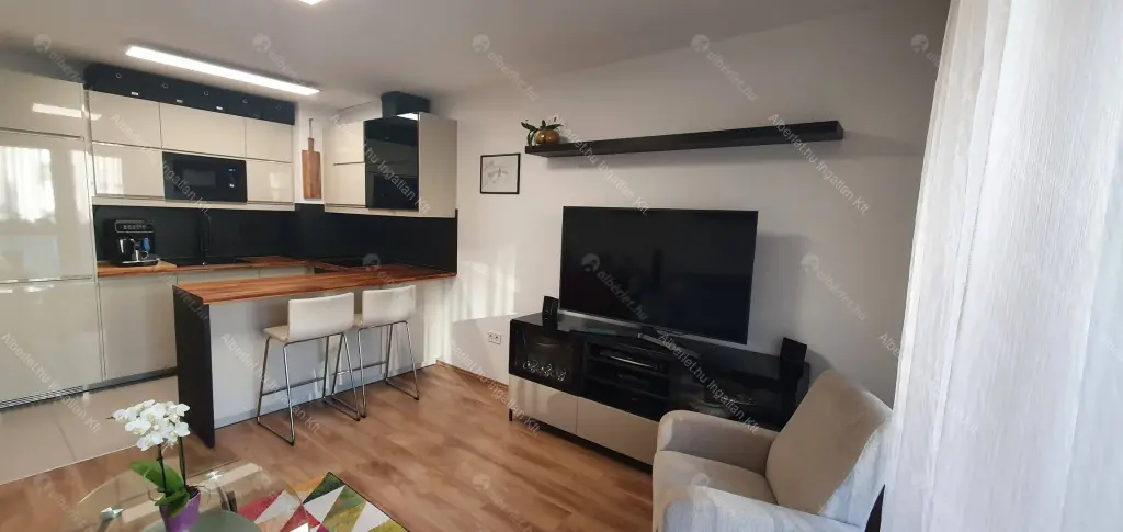 Kiadó albérlet 395000 Ft/hó áron: Budapest, IX. kerület  Márton utca. Mérete: 67 nm, 3 szobás | Alberlet.hu - 6708285