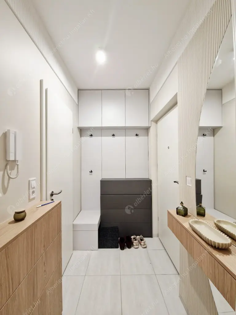 Kiadó albérlet 250000 Ft/hó áron: Budapest, IX. kerület  Mester utca. Mérete: 30 nm, 1 szobás | Alberlet.hu - 6593024