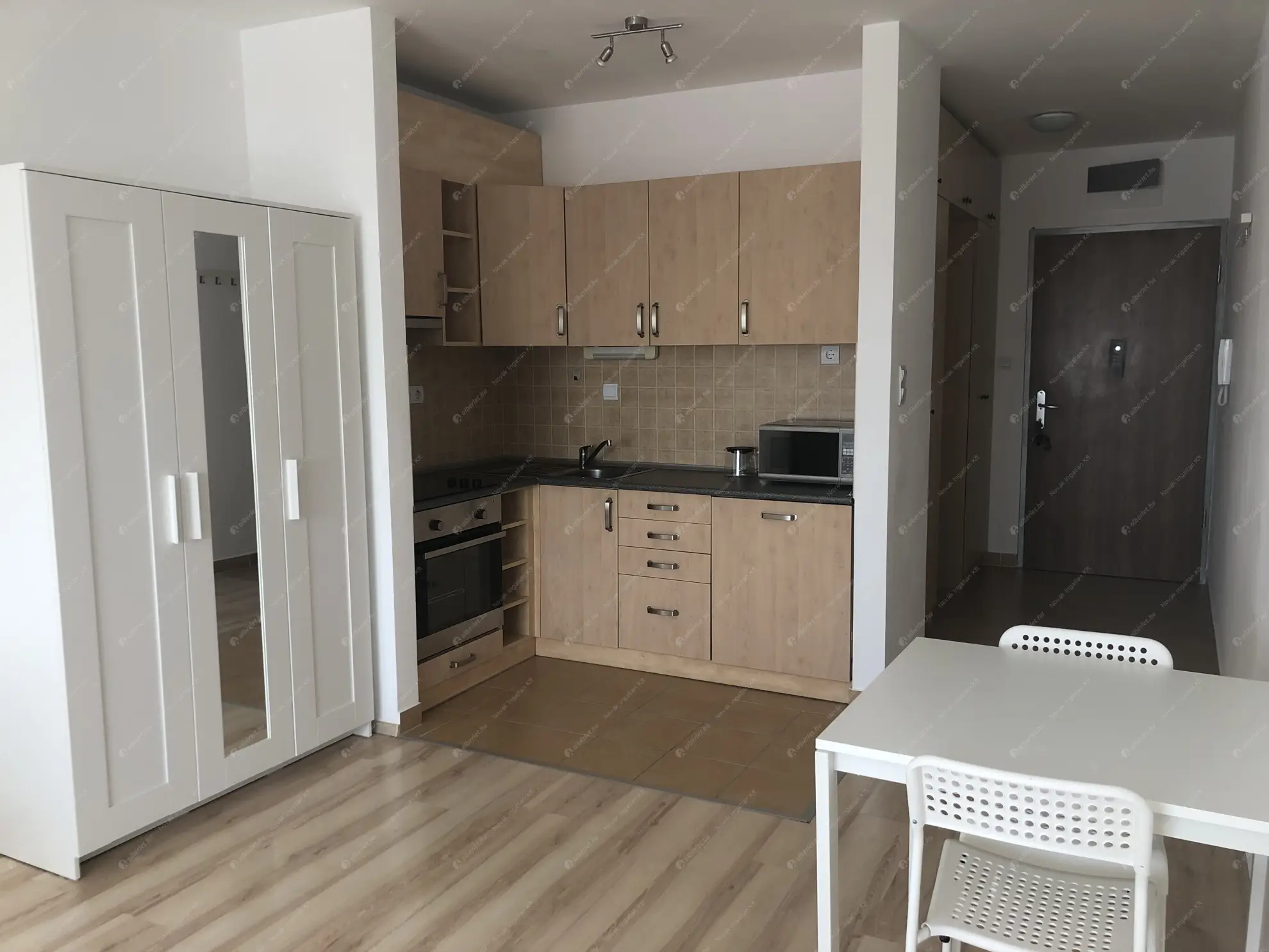 Kiadó albérlet 198000 Ft/hó áron: Budapest, IX. kerület  Mester utca. Mérete: 32 nm, 1 szobás | Alberlet.hu - 6578174