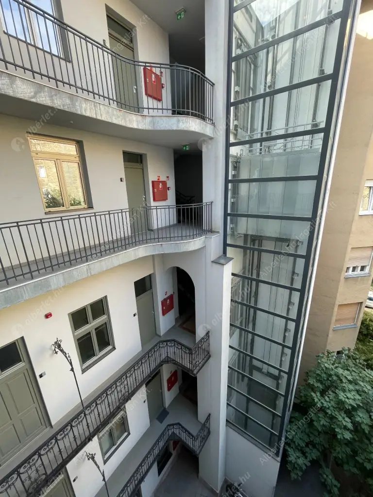 Kiadó albérlet 260000 Ft/hó áron: Budapest, IX. kerület  Mester utca. Mérete: 36 nm, 1 szobás | Alberlet.hu - 6523516