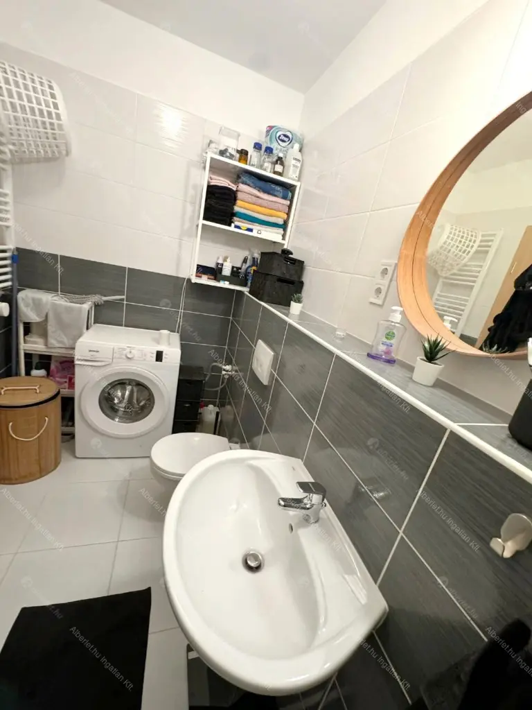 Kiadó albérlet 310000 Ft/hó áron: Budapest, IX. kerület  mester utca. Mérete: 36 nm, 1 szobás | Alberlet.hu - 6668591