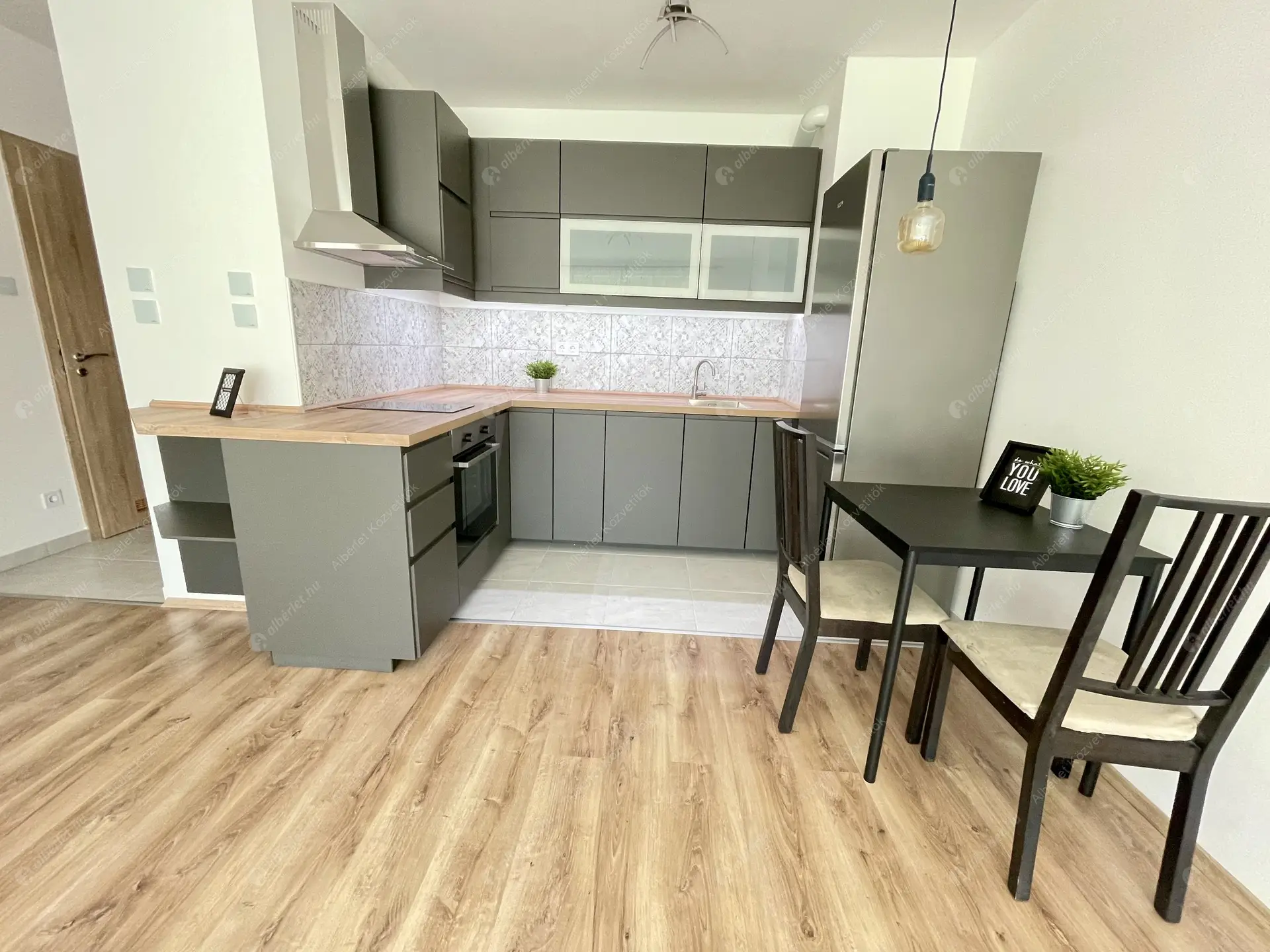 Kiadó albérlet 240000 Ft/hó áron: Budapest, IX. kerület  Mester utca. Mérete: 39 nm, 2 szobás | Alberlet.hu - 5664943