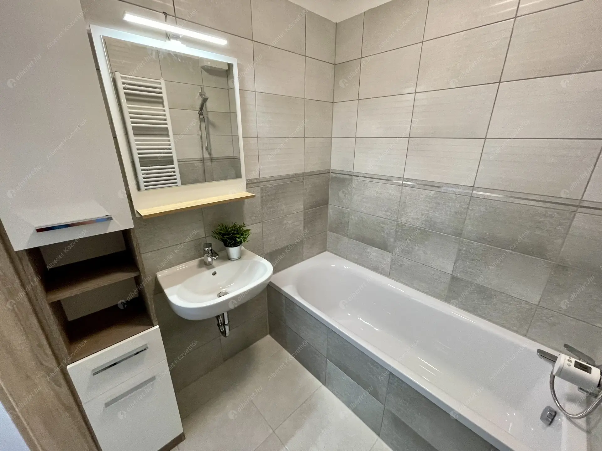 Kiadó albérlet 240000 Ft/hó áron: Budapest, IX. kerület  Mester utca. Mérete: 39 nm, 2 szobás | Alberlet.hu - 5664952