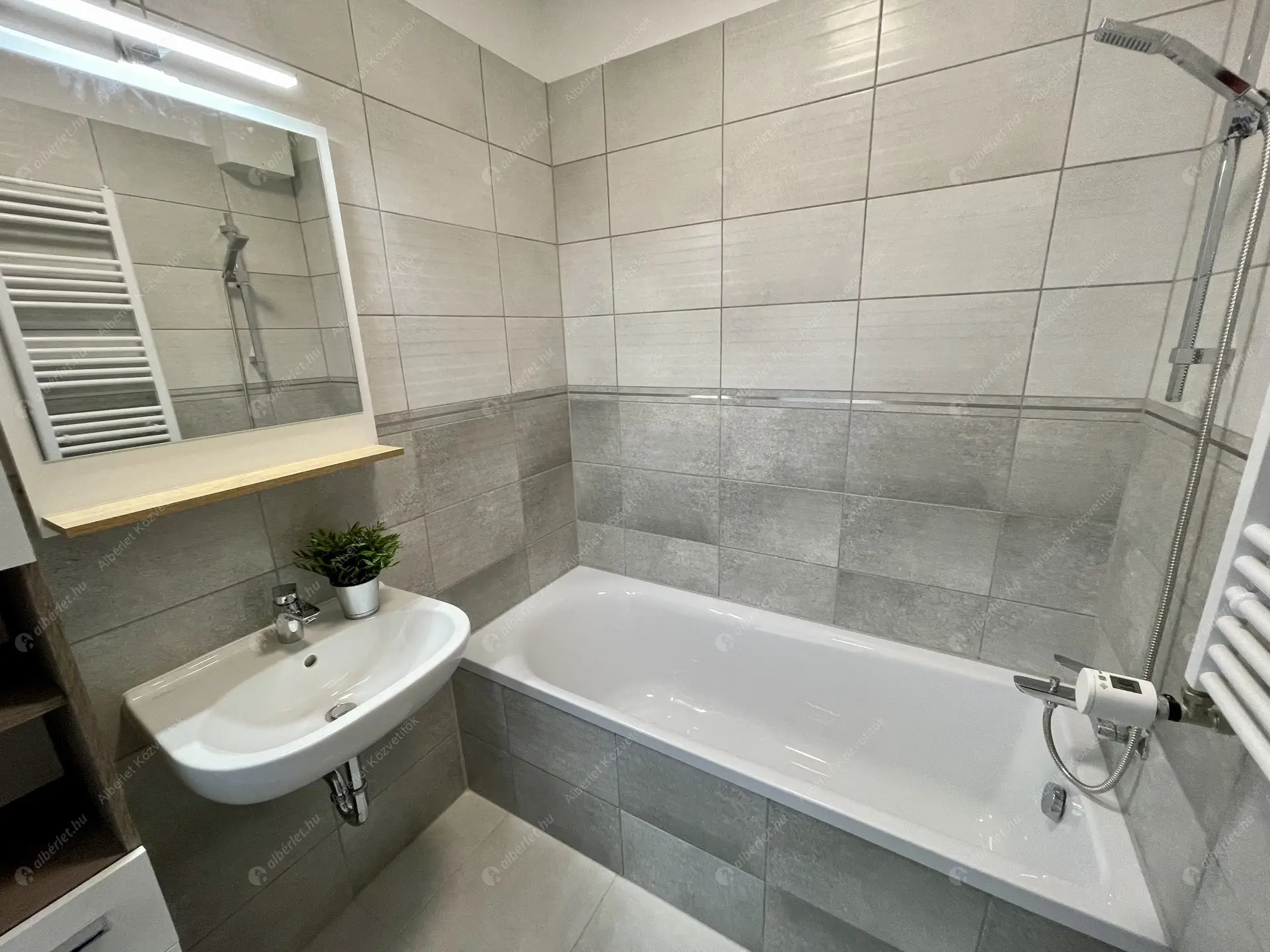 Kiadó albérlet 240000 Ft/hó áron: Budapest, IX. kerület  Mester utca. Mérete: 39 nm, 2 szobás | Alberlet.hu - 5664953