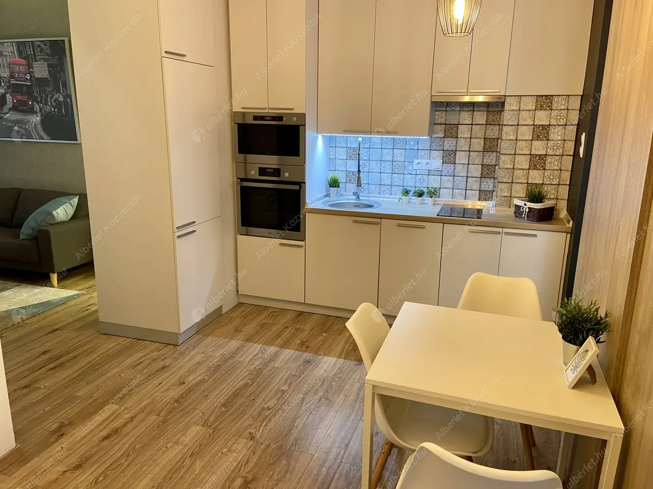 Kiadó albérlet 240000 Ft/hó áron: Budapest, IX. kerület  Mester utca. Mérete: 43 nm, 1 szobás | Alberlet.hu - 5080422