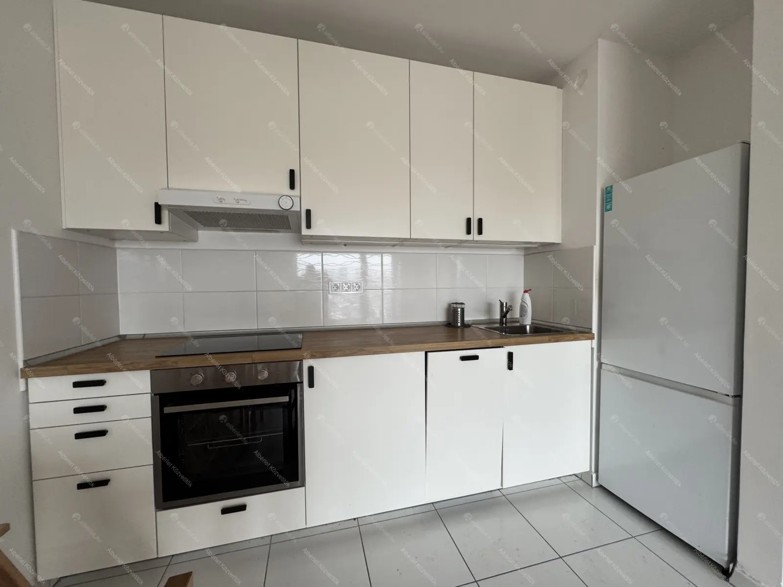 Kiadó albérlet 270000 Ft/hó áron: Budapest, IX. kerület  Mester utca. Mérete: 43 nm, 2 szobás | Alberlet.hu - 6651057