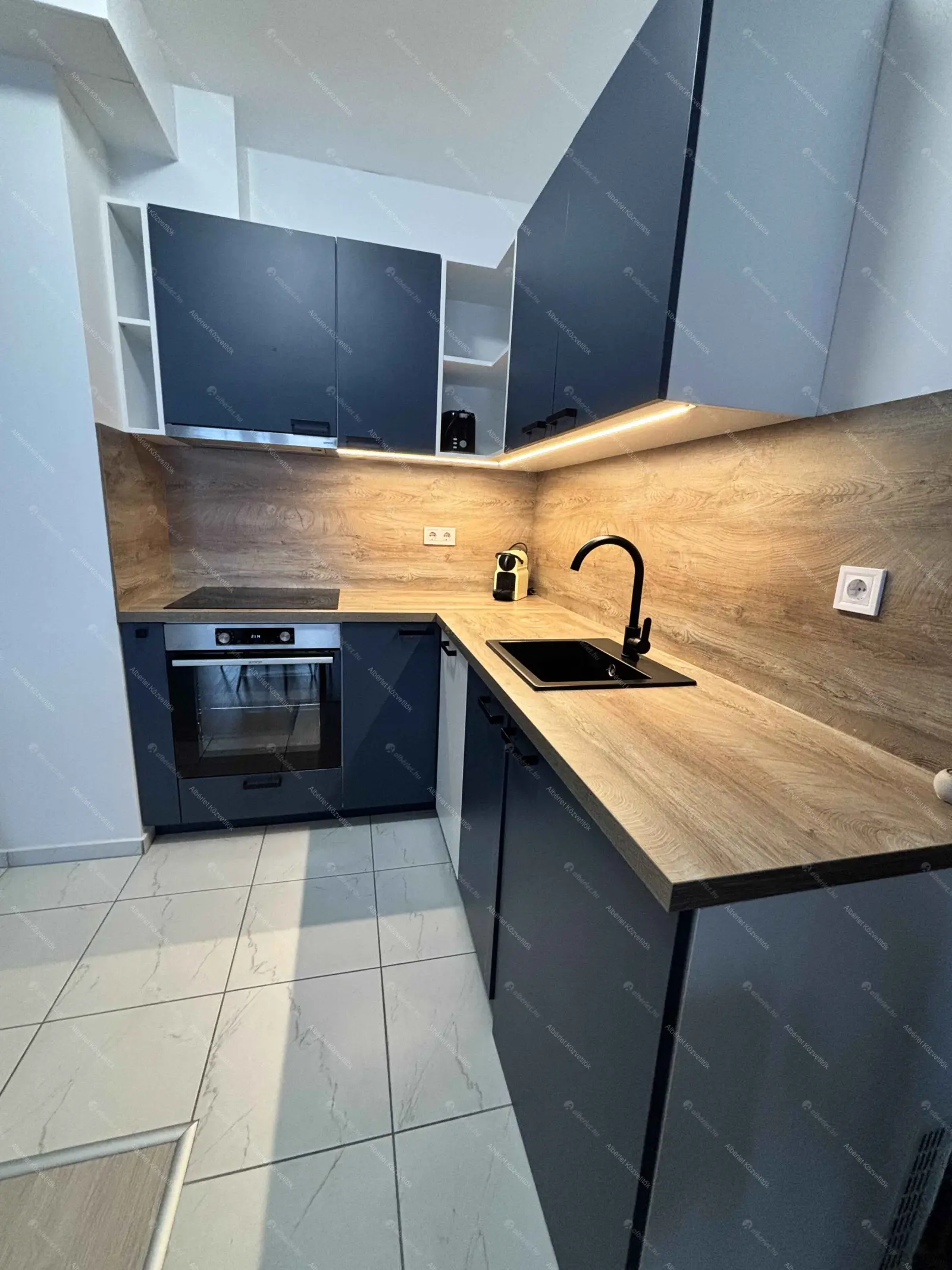 Kiadó albérlet 280000 Ft/hó áron: Budapest, IX. kerület  Mester utca. Mérete: 43 nm, 2 szobás | Alberlet.hu - 6671972