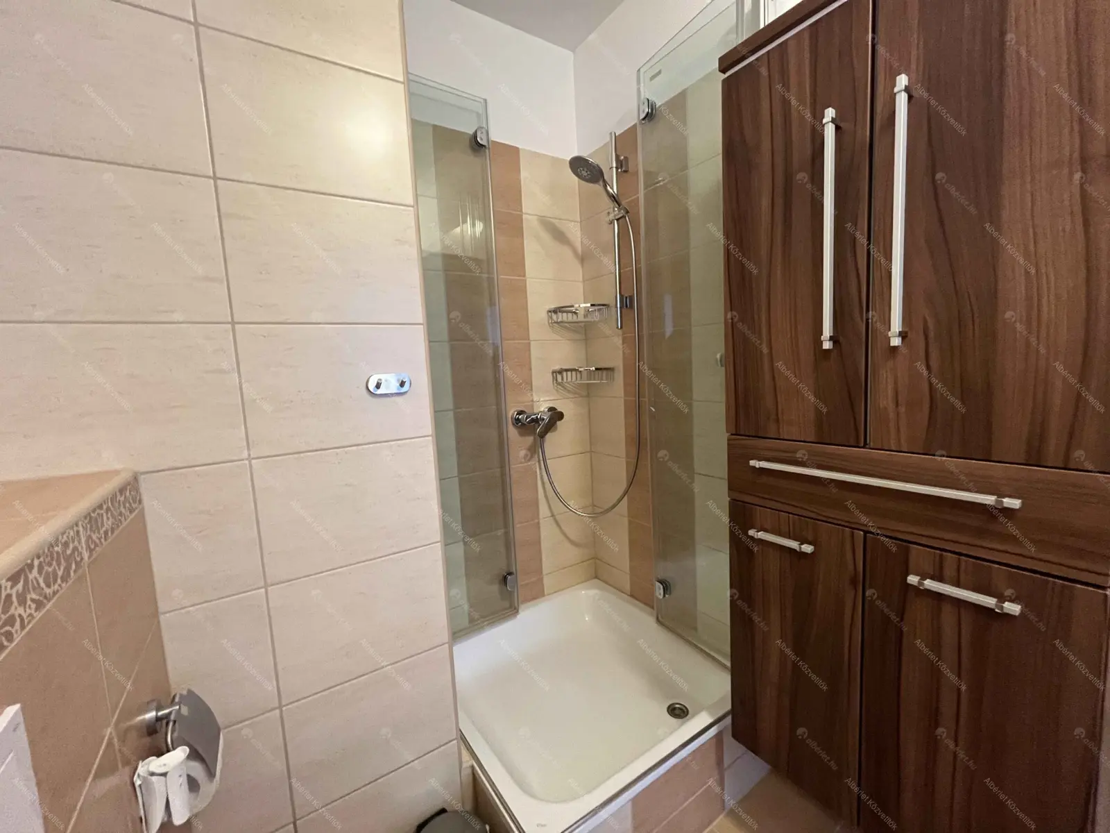 Kiadó albérlet 280000 Ft/hó áron: Budapest, IX. kerület  Mester utca. Mérete: 47 nm, 1 szobás | Alberlet.hu - 6703842