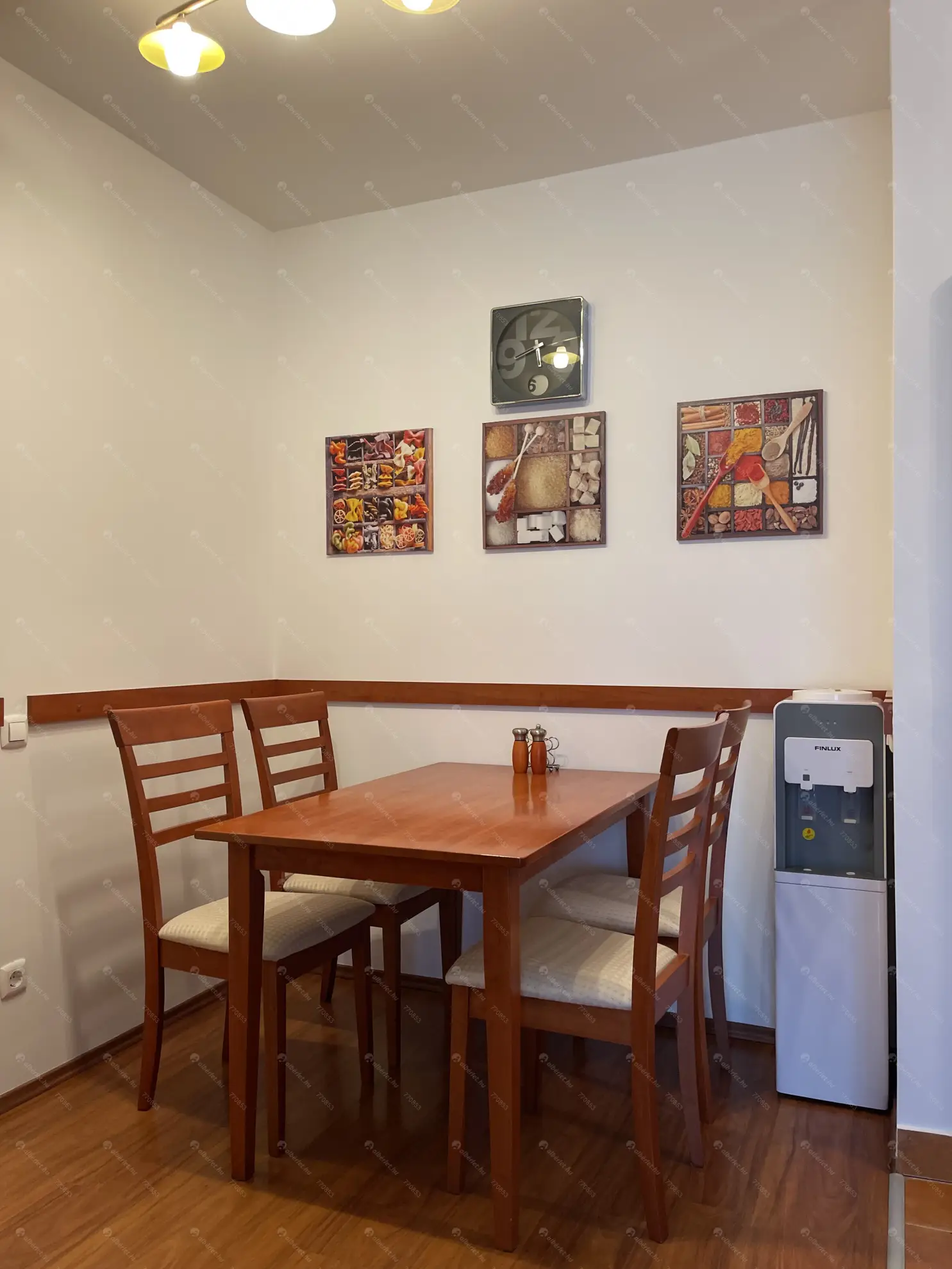 Kiadó albérlet 280000 Ft/hó áron: Budapest, IX. kerület  Mester utca. Mérete: 70 nm, 3 szobás | Alberlet.hu - 6579867