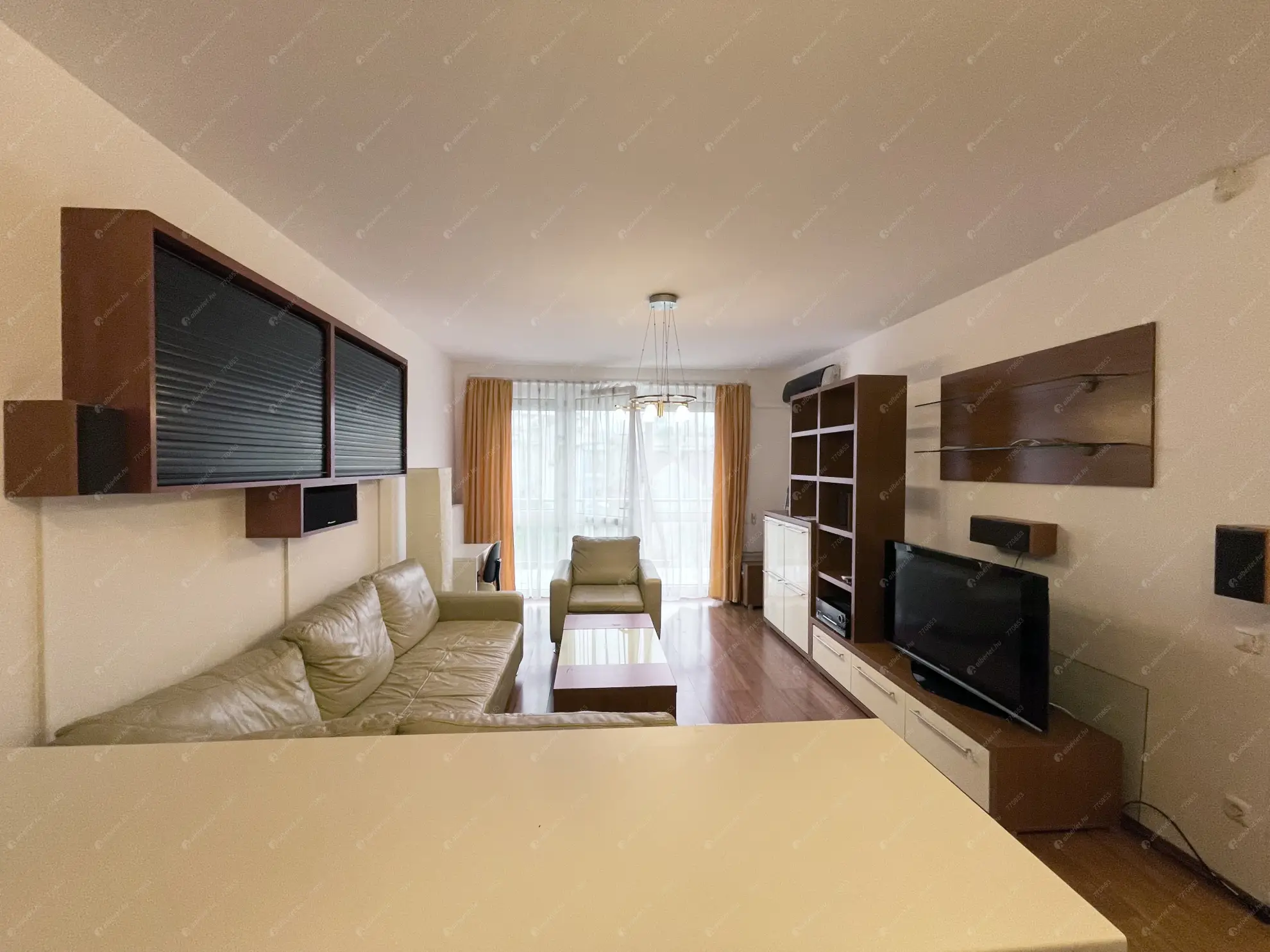 Kiadó albérlet 280000 Ft/hó áron: Budapest, IX. kerület  Mester utca. Mérete: 70 nm, 3 szobás | Alberlet.hu - 6579871