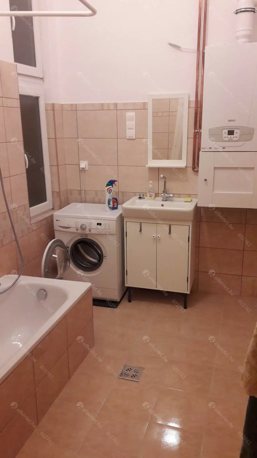 Kiadó albérlet 70000 Ft/hó áron: Budapest, IX. kerület  Mihálkovics utca. Mérete: 79 nm, 2 szobás | Alberlet.hu - 6600666