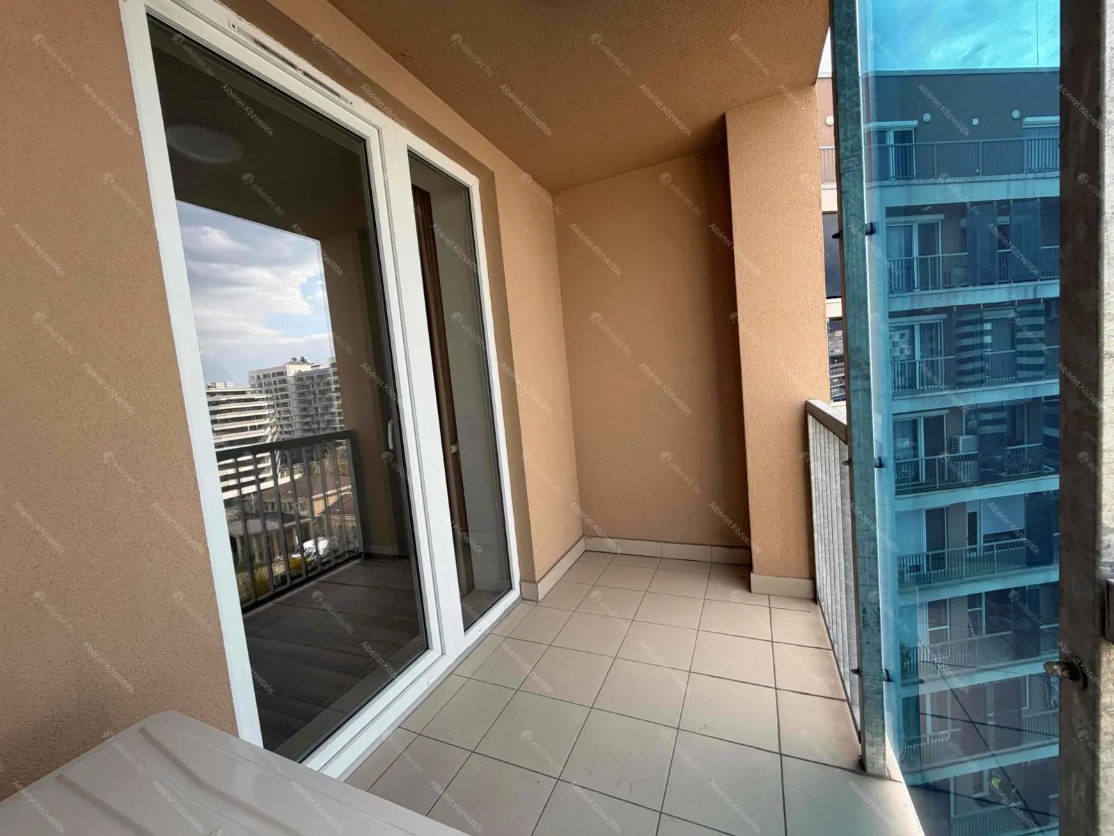 Kiadó albérlet 260000 Ft/hó áron: Budapest, IX. kerület  Nádasdy utca. Mérete: 37 nm, 2 szobás | Alberlet.hu - 6685154