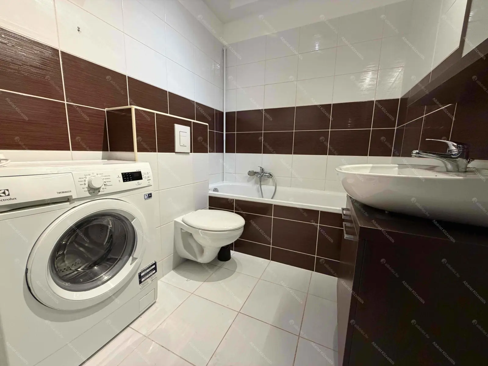 Kiadó albérlet 230000 Ft/hó áron: Budapest, IX. kerület  Nádasdy utca. Mérete: 38 nm, 2 szobás | Alberlet.hu - 6709529