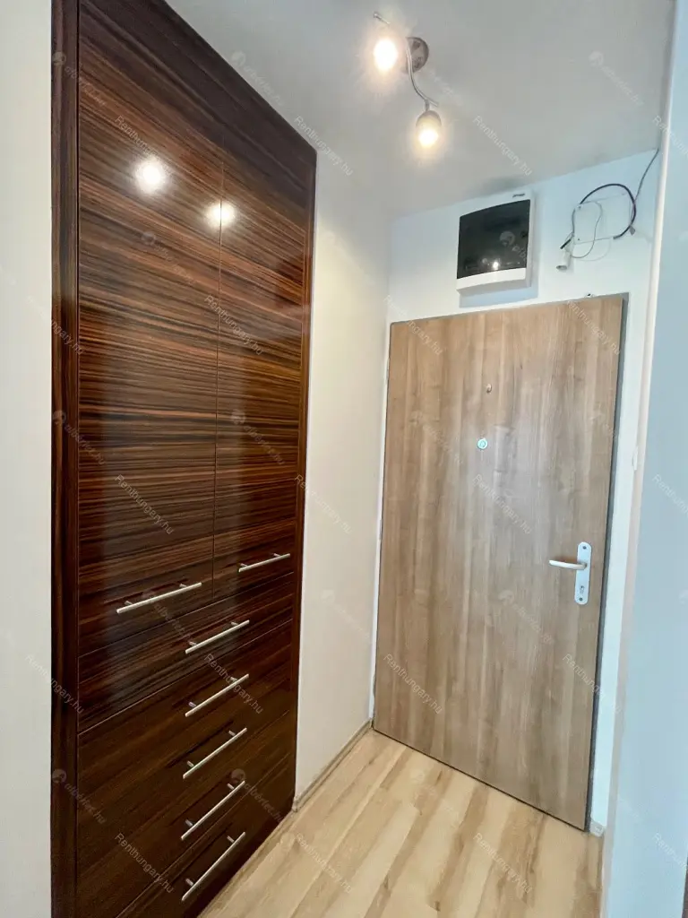 Kiadó albérlet 265000 Ft/hó áron: Budapest, IX. kerület  Nádasdy utca. Mérete: 44 nm, 1 szobás | Alberlet.hu - 5769061