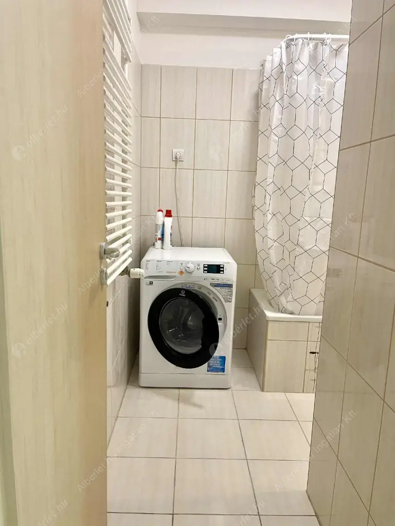 Kiadó albérlet 310000 Ft/hó áron: Budapest, IX. kerület  Nádasdy utca. Mérete: 47 nm, 1 szobás | Alberlet.hu - 6587863