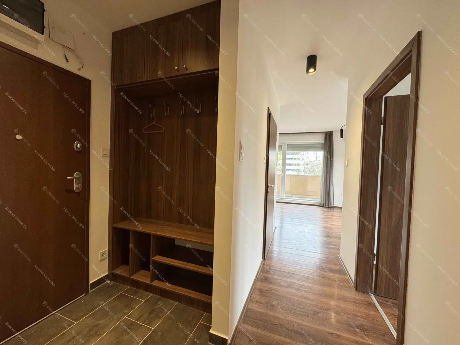 Kiadó albérlet 330000 Ft/hó áron: Budapest, IX. kerület  Nádasdy utca. Mérete: 64 nm, 1 szobás | Alberlet.hu - 6689135