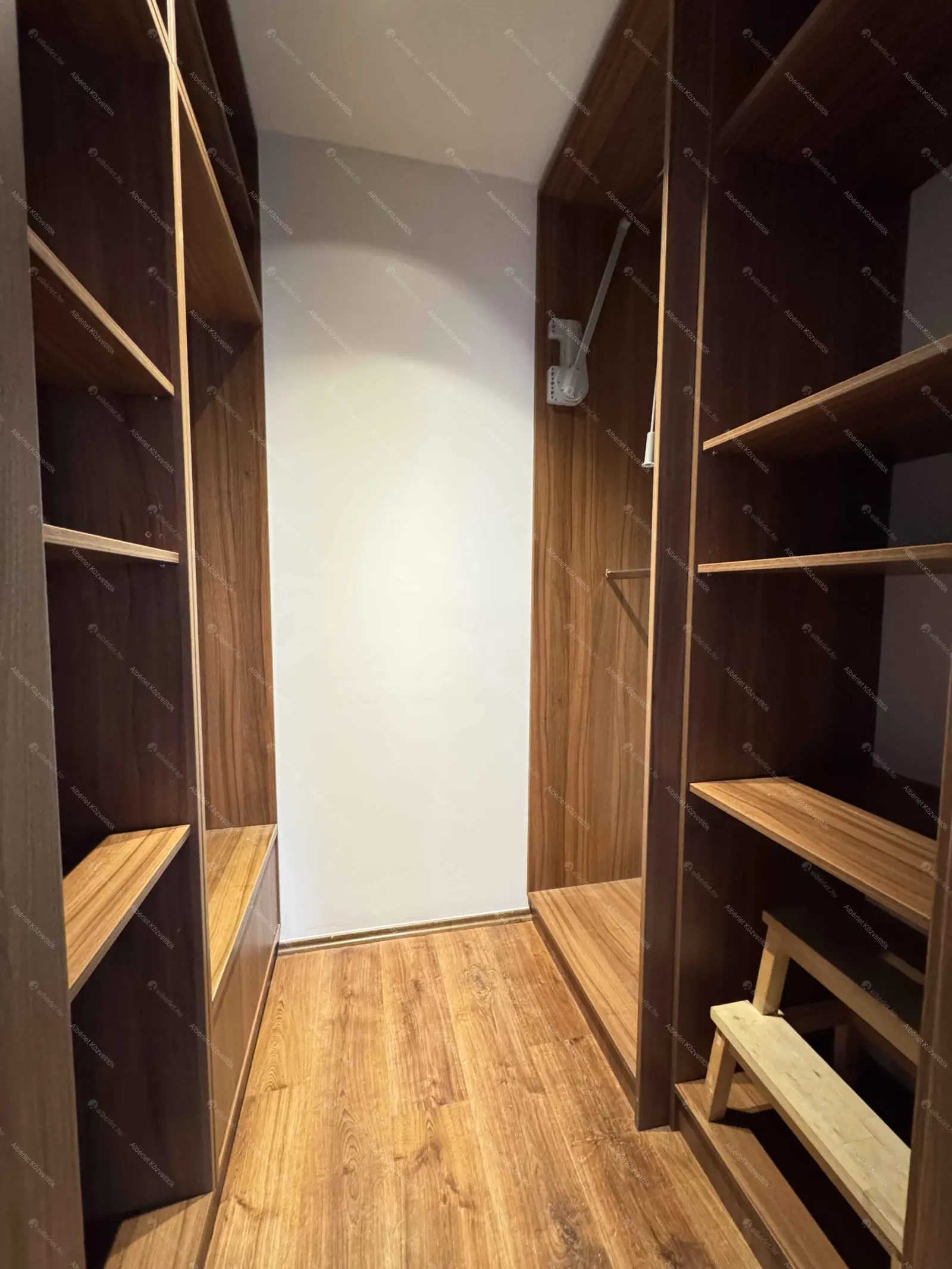 Kiadó albérlet 330000 Ft/hó áron: Budapest, IX. kerület  Nádasdy utca. Mérete: 64 nm, 1 szobás | Alberlet.hu - 6689140