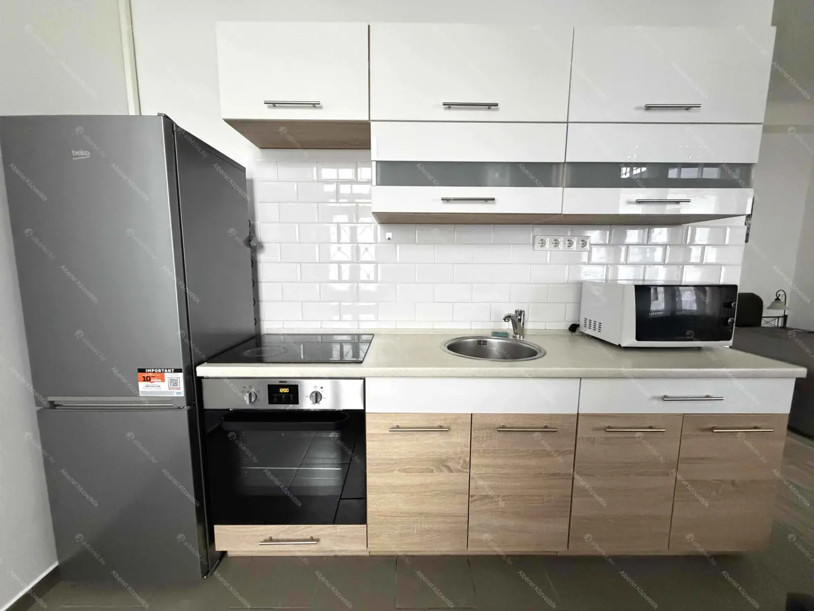 Kiadó albérlet 200000 Ft/hó áron: Budapest, IX. kerület  nagymező . Mérete: 32 nm, 1 szobás | Alberlet.hu - 6705460