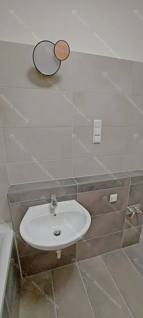 Kiadó albérlet 280000 Ft/hó áron: Budapest, IX. kerület  Pápay István utca. Mérete: 45 nm, 2 szobás | Alberlet.hu - 6699006