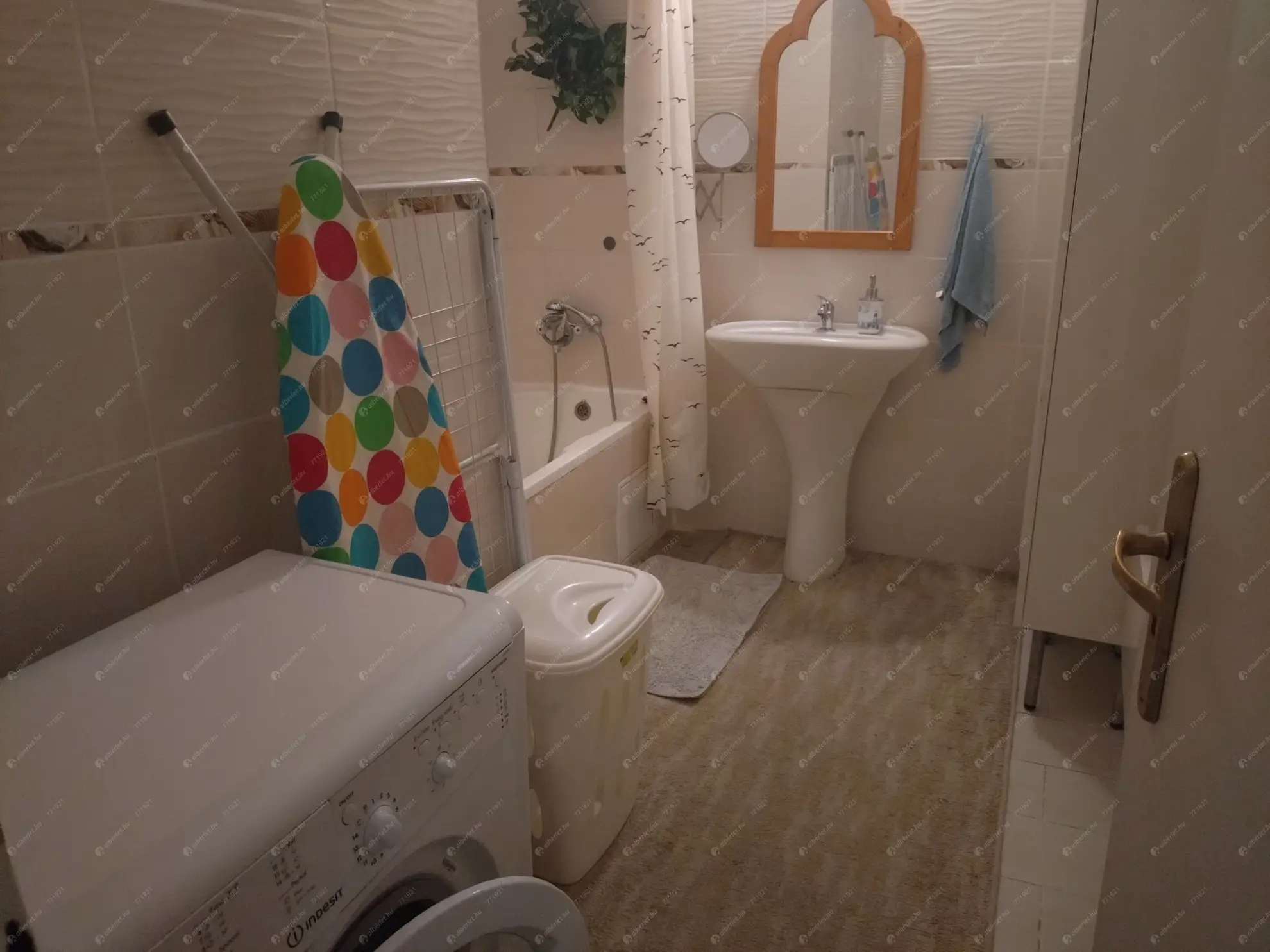 Kiadó albérlet 250000 Ft/hó áron: Budapest, IX. kerület  Páva utca. Mérete: 55 nm, 2 szobás | Alberlet.hu - 6600429