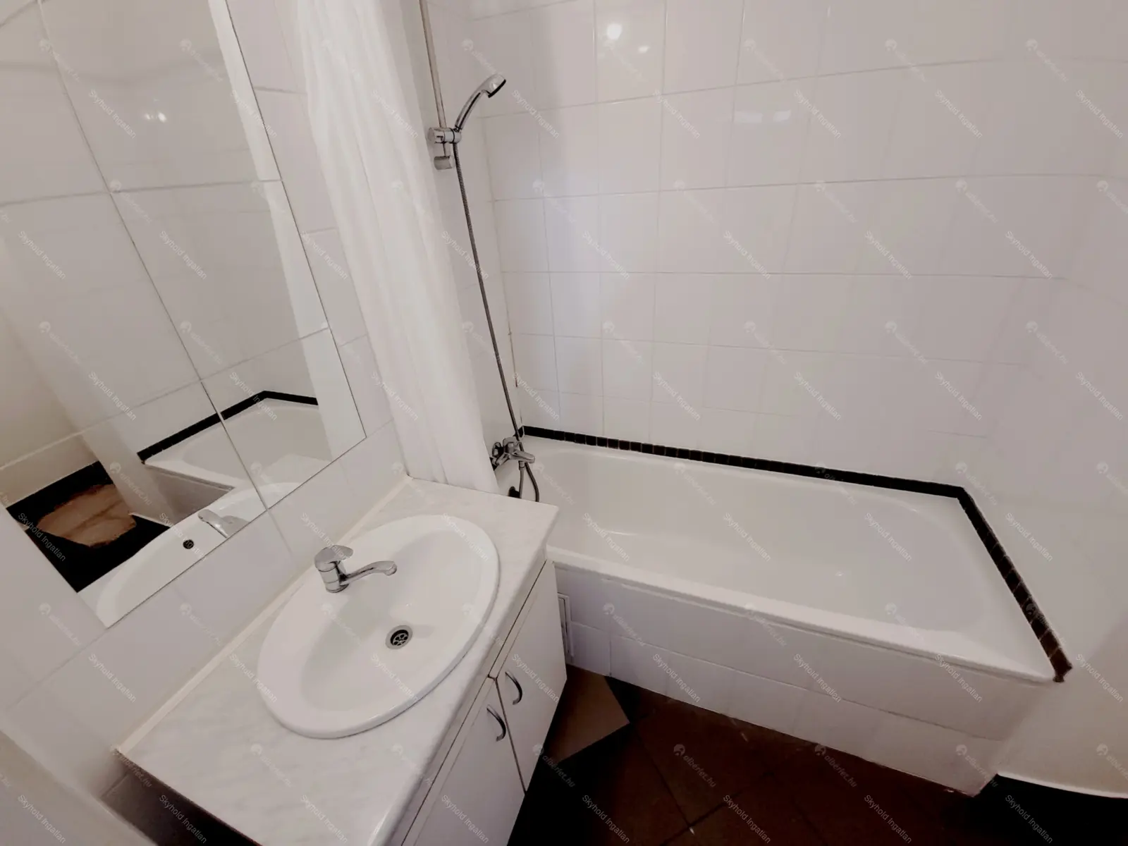 Kiadó albérlet 200000 Ft/hó áron: Budapest, IX. kerület  Ráday utca. Mérete: 25 nm, 1 szobás | Alberlet.hu - 6676234