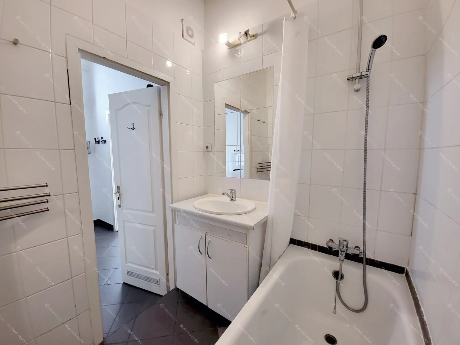 Kiadó albérlet 200000 Ft/hó áron: Budapest, IX. kerület  Ráday utca. Mérete: 25 nm, 1 szobás | Alberlet.hu - 6676235