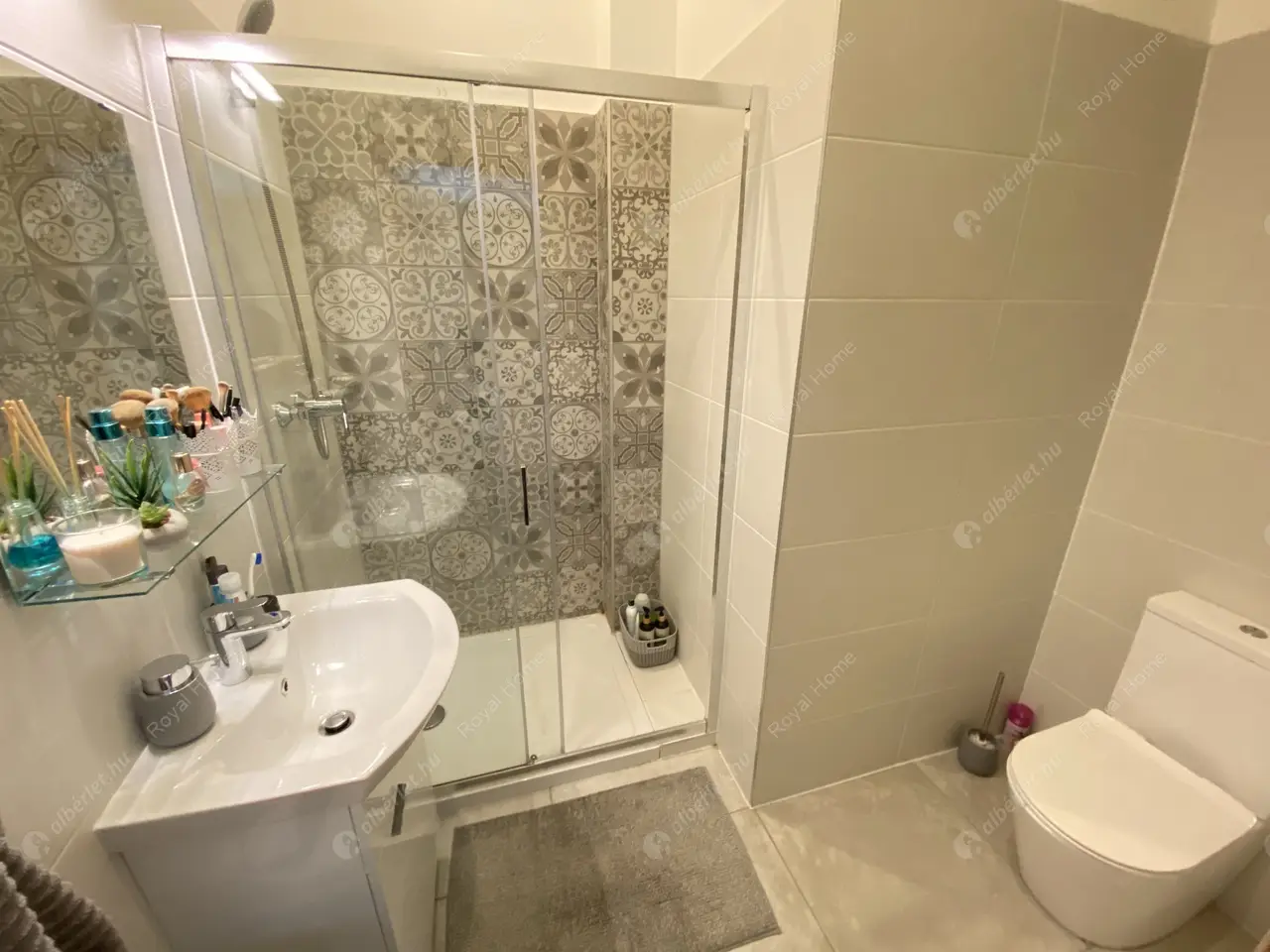 Kiadó albérlet 190000 Ft/hó áron: Budapest, IX. kerület  Ráday utca. Mérete: 30 nm, 1 szobás | Alberlet.hu - 5117860