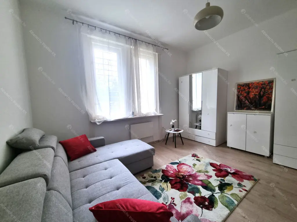 Kiadó albérlet 230000 Ft/hó áron: Budapest, IX. kerület  Ráday utca. Mérete: 35 nm, 1 szobás | Alberlet.hu - 6656805