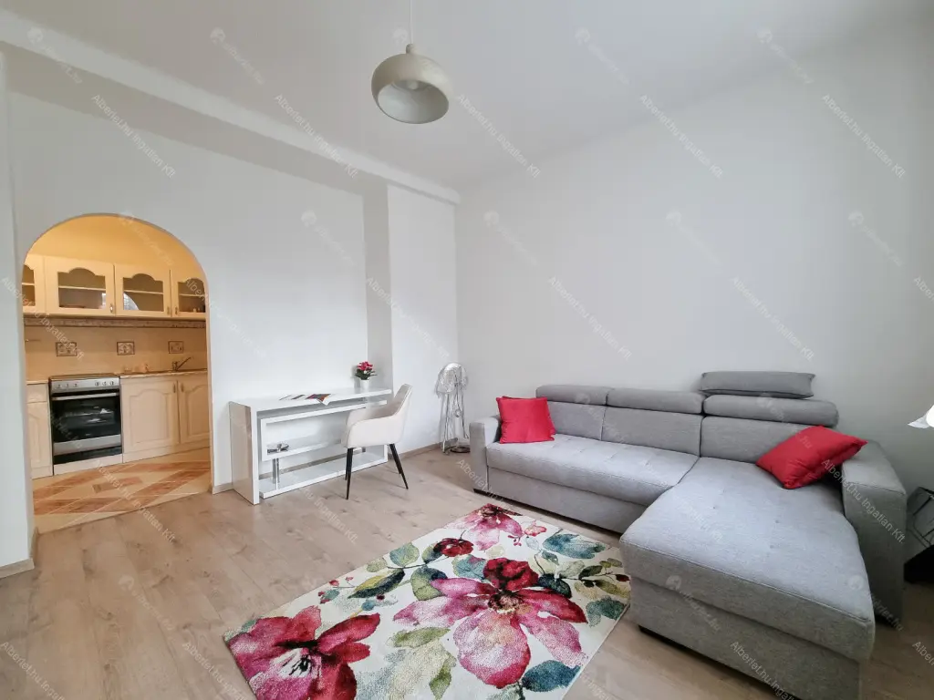 Kiadó albérlet 230000 Ft/hó áron: Budapest, IX. kerület  Ráday utca. Mérete: 35 nm, 1 szobás | Alberlet.hu - 6659015