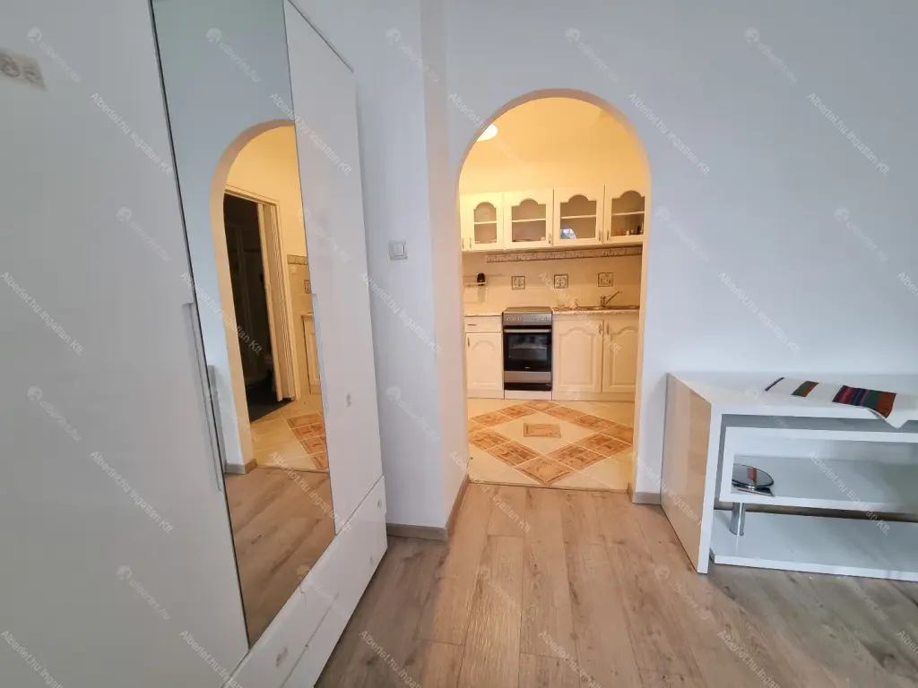 Kiadó albérlet 230000 Ft/hó áron: Budapest, IX. kerület  Ráday utca. Mérete: 35 nm, 1 szobás | Alberlet.hu - 6659020