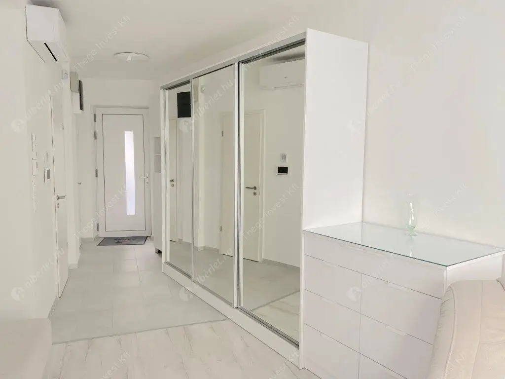 Kiadó albérlet 245000 Ft/hó áron: Budapest, IX. kerület  Ráday utca. Mérete: 40 nm, 2 szobás | Alberlet.hu - 6636482