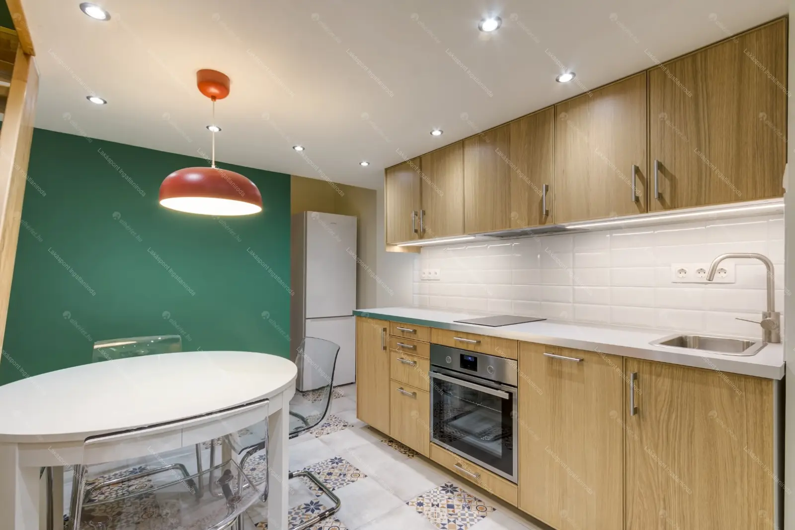 Kiadó albérlet 255000 Ft/hó áron: Budapest, IX. kerület  Ráday utca. Mérete: 45 nm, 1 szobás | Alberlet.hu - 6690578