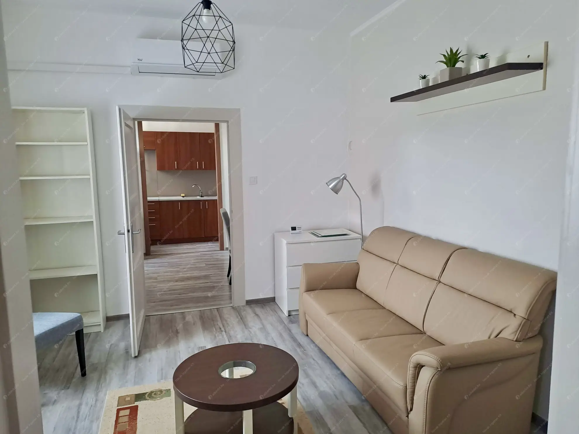 Kiadó albérlet 250000 Ft/hó áron: Budapest, IX. kerület  Ráday utca. Mérete: 45 nm, 2 szobás | Alberlet.hu - 6553971