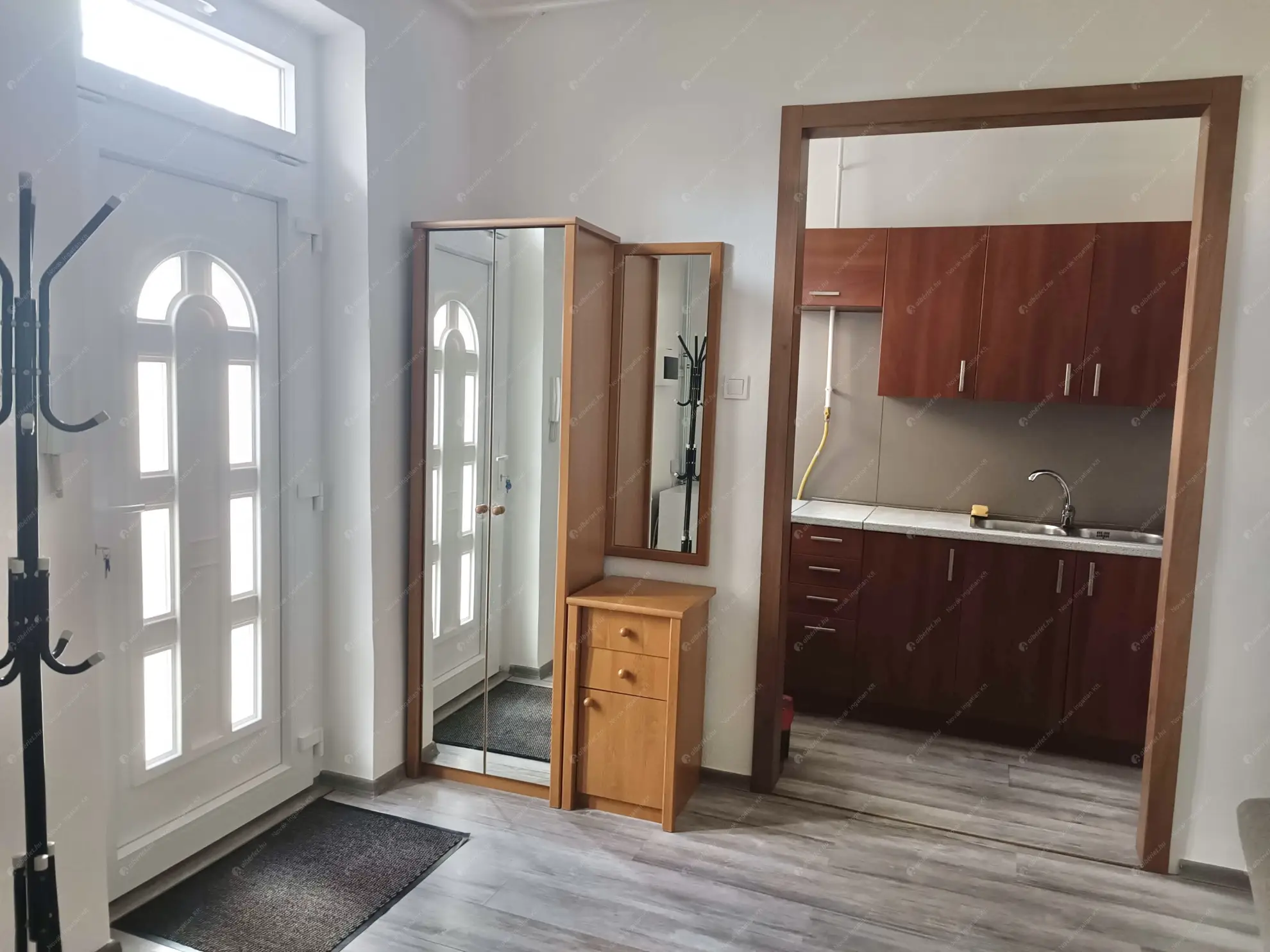 Kiadó albérlet 250000 Ft/hó áron: Budapest, IX. kerület  Ráday utca. Mérete: 45 nm, 2 szobás | Alberlet.hu - 6553980